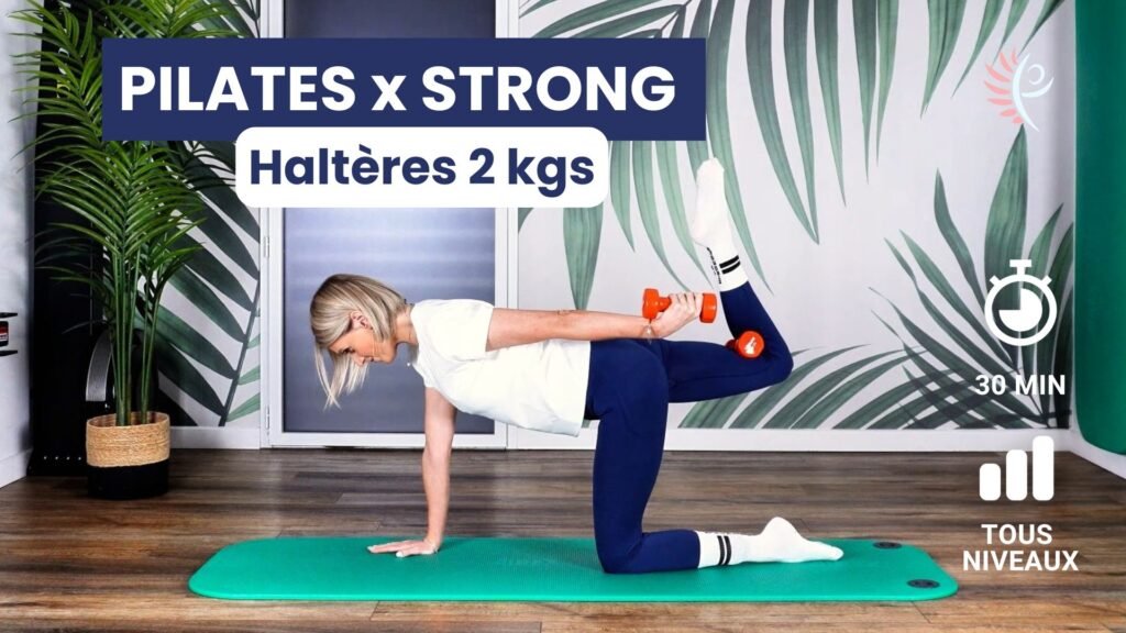 séance Pilates avec haltères de 2 kg pour renforcer tout le corps. programme périménopause